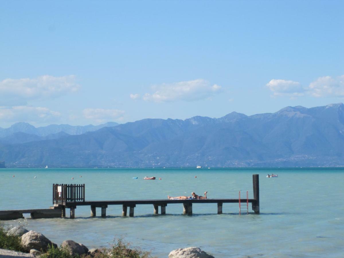 Appartamento La Madonnina Di Cathy Peschiera del Garda Extérieur photo