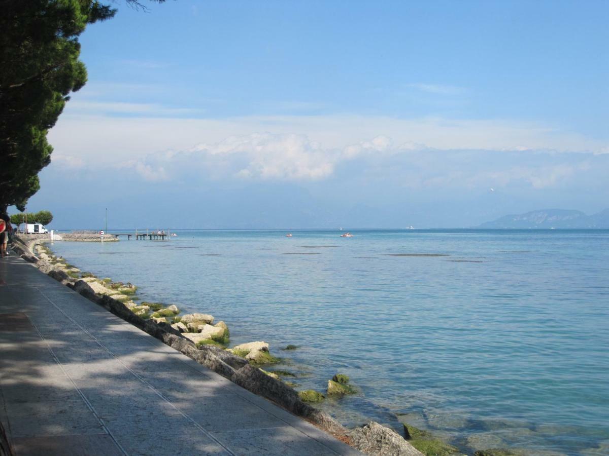 Appartamento La Madonnina Di Cathy Peschiera del Garda Extérieur photo